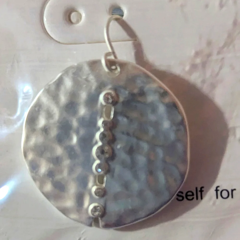 Margot Earrings - Picture 3 of 4